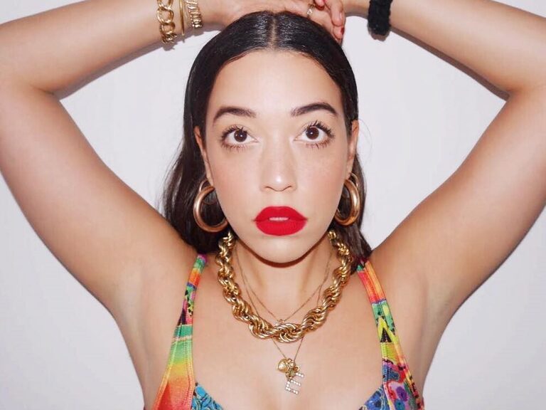 Emma Champagne Queen